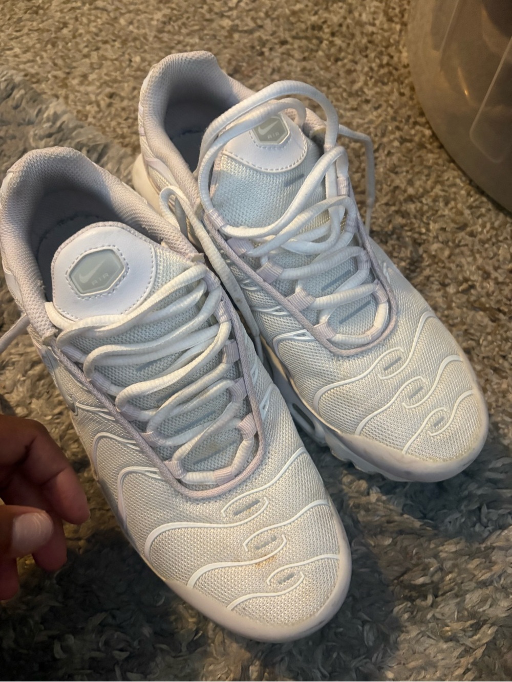 Nike White Mesh Wave-Pattern Sneakers